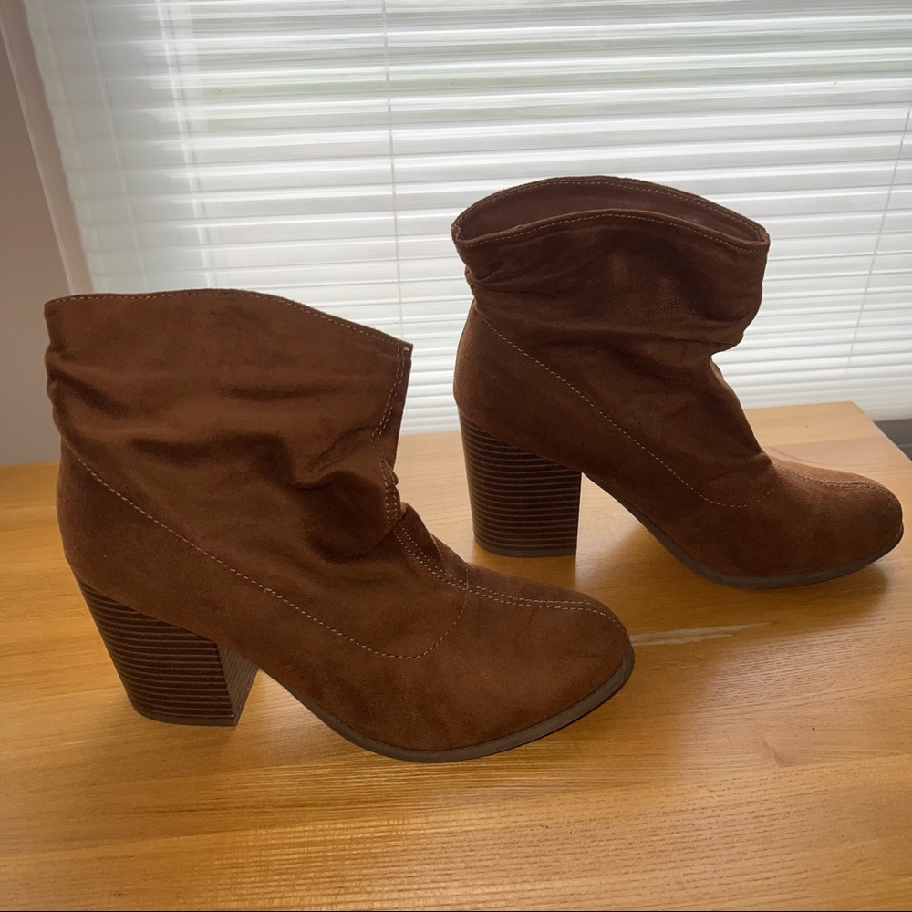 Indigo Rd. Brown Suede Ankle Booties “Obie” heeled boots women’s 7.5 like new - Picture 7 of 14
